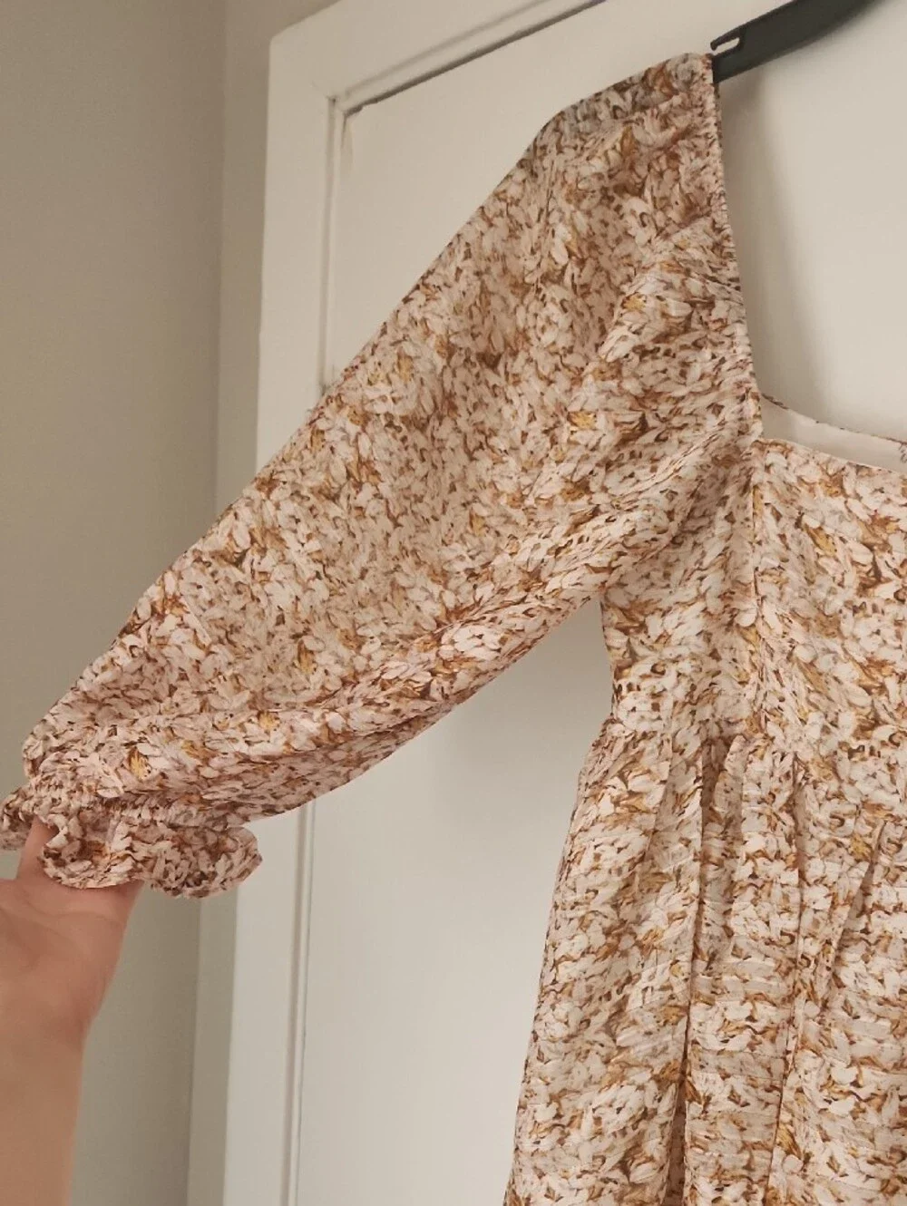 Anna Grace lightweight floral